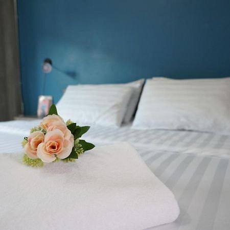 Matini Klong1 Hotel Rangsit Екстериор снимка
