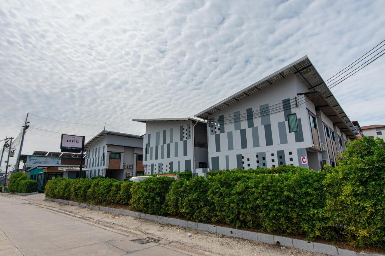 Matini Klong1 Hotel Rangsit Екстериор снимка