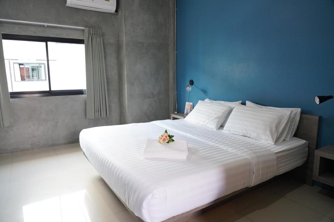 Matini Klong1 Hotel Rangsit Екстериор снимка